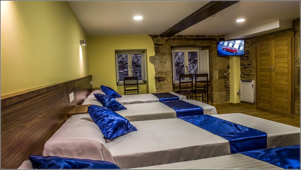 Oxford Suites ซานติอาโก เด กอมโปสเตลา ภายนอก รูปภาพ