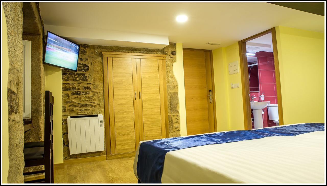Oxford Suites ซานติอาโก เด กอมโปสเตลา ภายนอก รูปภาพ